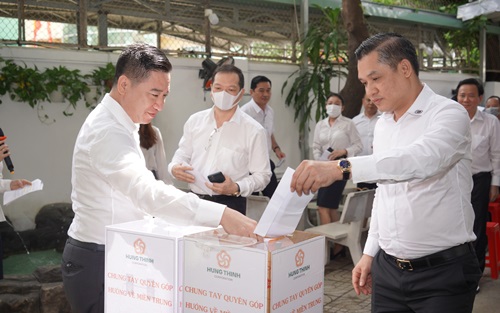 Hưng Thịnh ủng hộ gần 5,3 tỷ đồng hỗ trợ đồng bào vùng lũ miền Trung